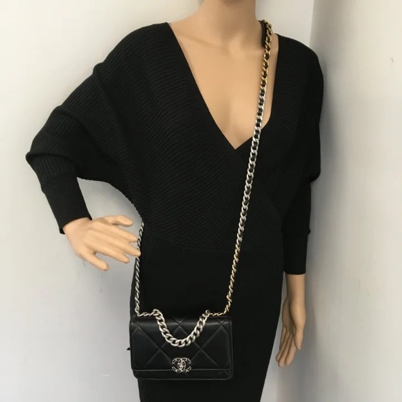 Chanel 19 Wallet On Chain (WOC) Black Lambskin With Gold and Silver Hardware - Picture 16 of 16